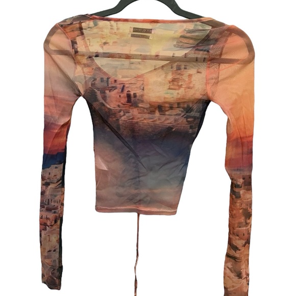 URBAN OUTFITTERS women’s santorini multi crop-top XS - Picture 3 of 3